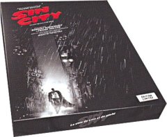 Sin City - Coffret Collector limitée 3 DVD [inclus 1 livre, le CD de la BO, 1 affiche cinéma] [Édition Limitée]