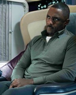 Un premier teaser pour la saison 2 de Hijack avec Idris Elba