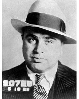 Capone - La bande-annonce dévoilée