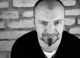 Le décès de l'auteur Noël Boudou